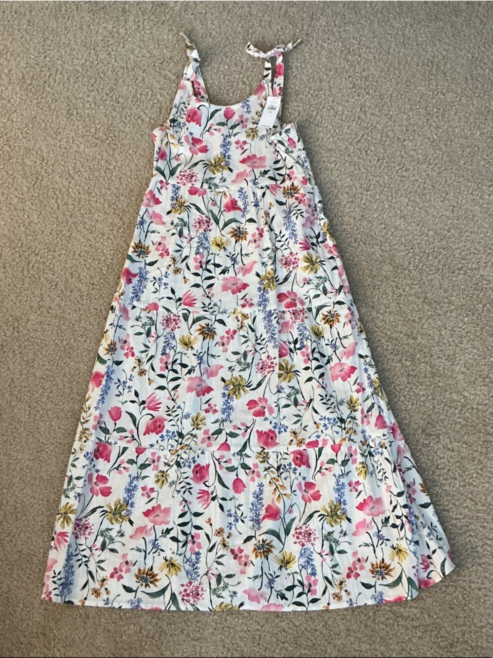 NWT Old Navy Girls White Floral Maxi Dress w/ Pink and Blue Flowers - Size 8